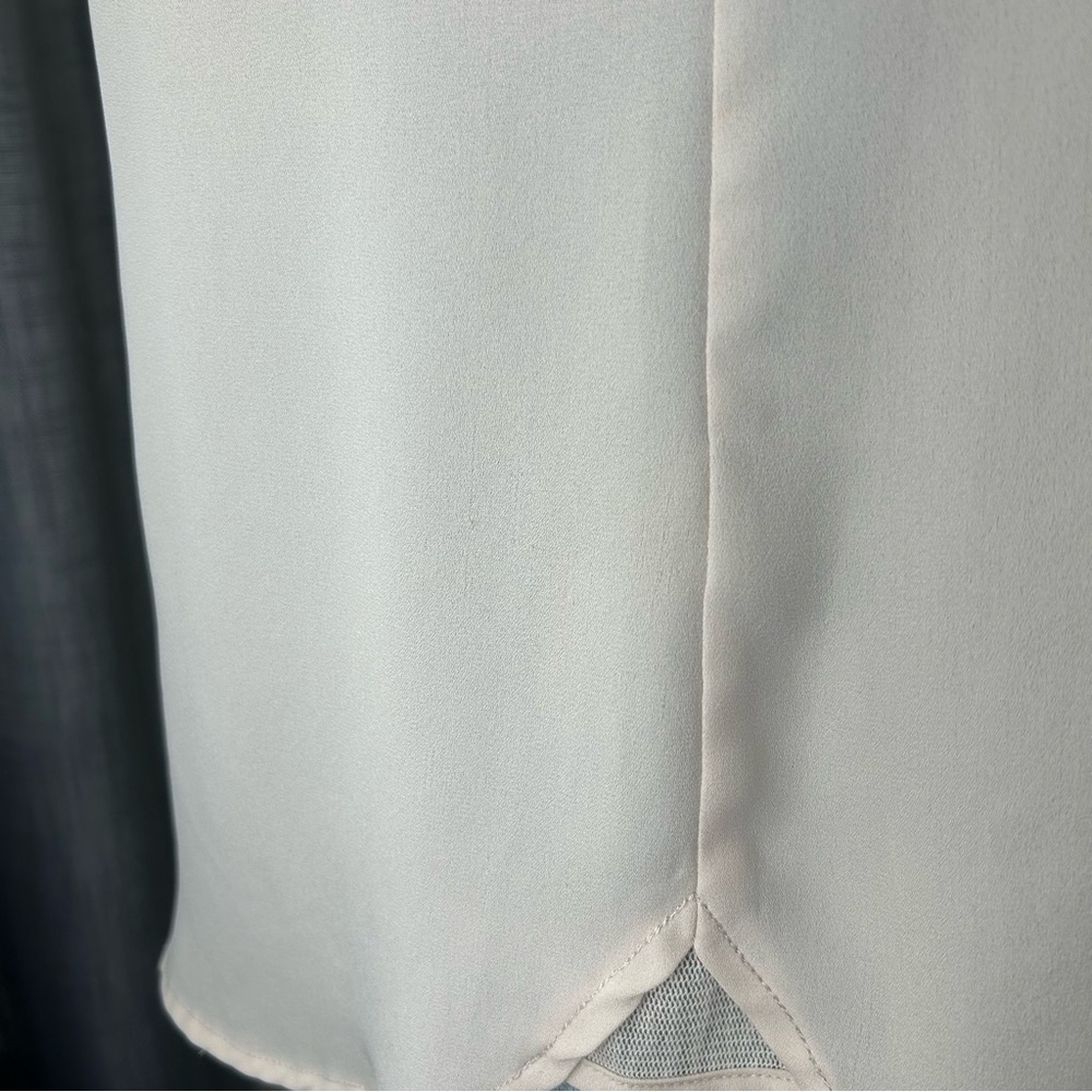 41 Hawthorn Blush V-Neck Embroidered Spaghetti-Strap Camisole - Picture 4 of 16